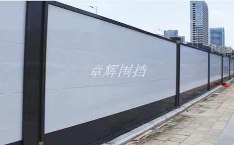 pvc圍擋在哪些建筑工程中有應(yīng)用？（了解pvc圍擋在建筑行業(yè)的應(yīng)用領(lǐng)域）