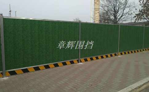 如何處理廢舊金屬圍擋并回收利用？